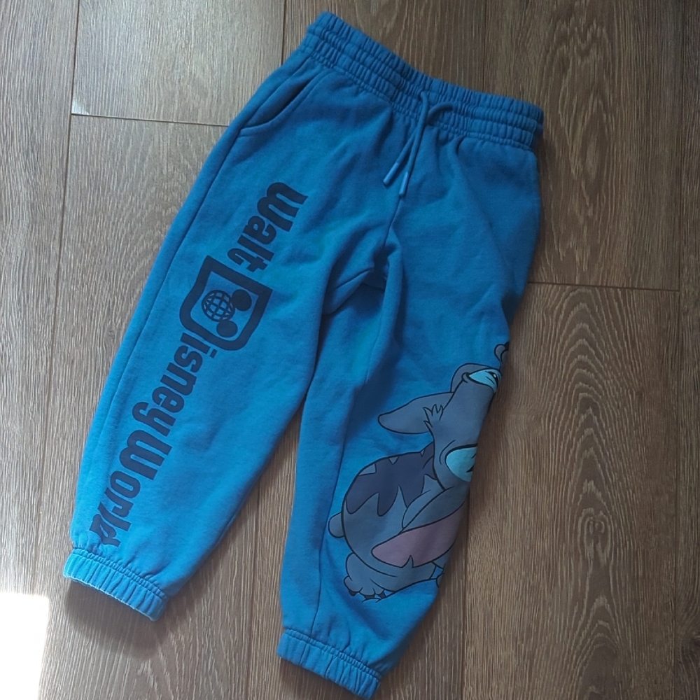 Walt Disney World Stitch Sweatpants Size 5/6 Stitch Teeth on the leg